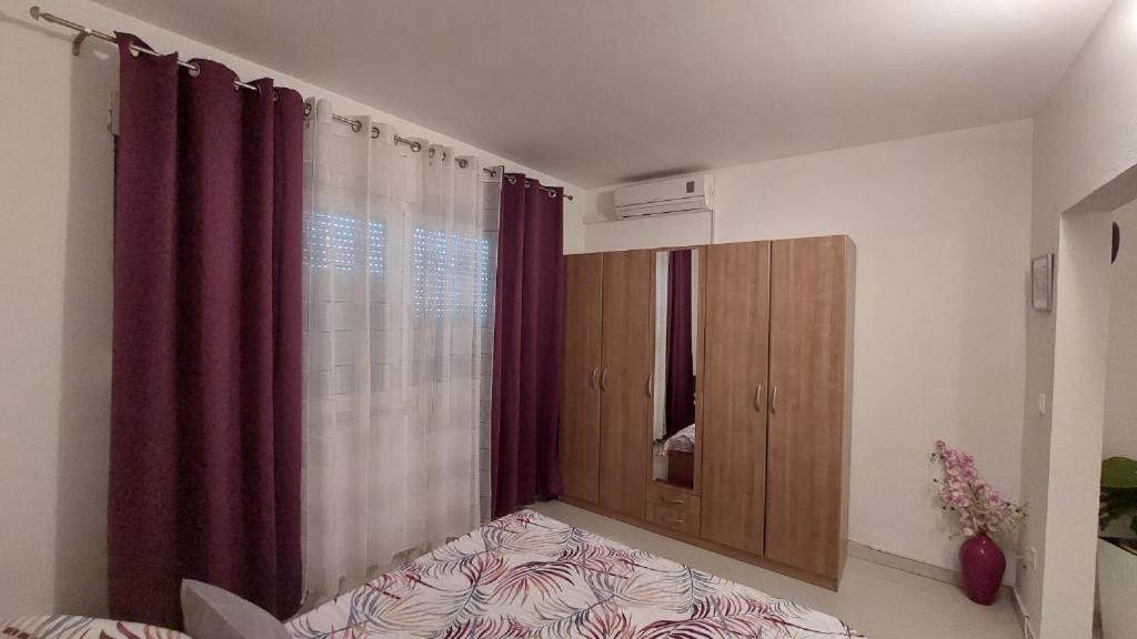 Apartments Mestral Baška Voda Eksteriør billede