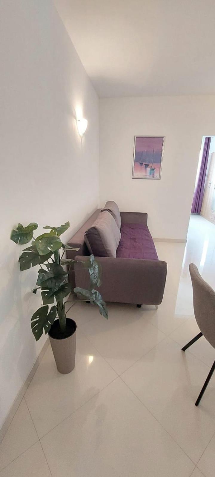 Apartments Mestral Baška Voda Eksteriør billede
