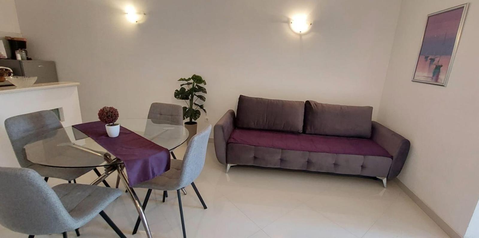 Apartments Mestral Baška Voda Eksteriør billede