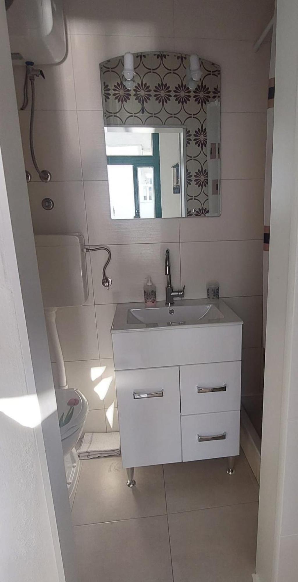 Apartments Mestral Baška Voda Eksteriør billede